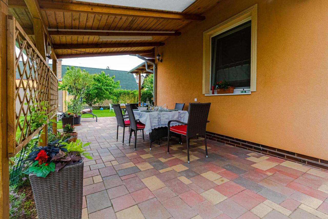 Vila Sunny Garden Pihenohaz Siófok Exteriér fotografie