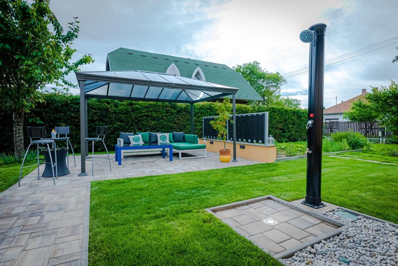 Vila Sunny Garden Pihenohaz Siófok Exteriér fotografie
